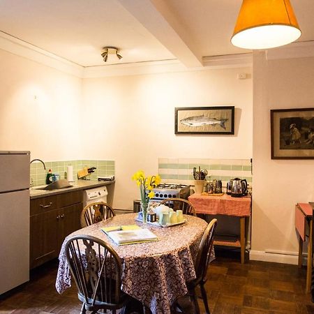 Butlers Quarters Apartment Cairndow エクステリア 写真